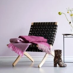 Klippan Yllefabrik Klippan- Gotland- Woondeken - Plaid - 100% Gotland Wol - 130cm X 200cm - Rose - Pink - -Klippan Yllefabrik 1200x1200 2