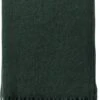 Klippan Yllefabrik Klippan Plaid Gotland Bottle Green 130cm X 200cm 100% Wol Heerlijk Zacht. 2 Klippan Yllefabrik Klippan Plaid Gotland Bottle Green 130cm X 200cm 100% Wol Heerlijk Zacht. -Klippan Yllefabrik 868x1200