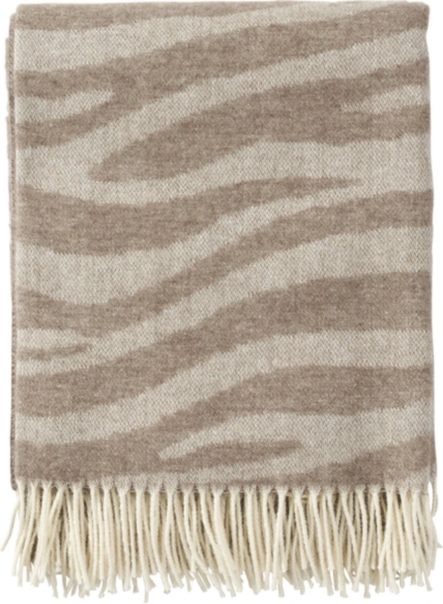Klippan Yllefabrik Klippan - Savannah - Nougat - Woonplaid - 100% Wollen Plaid - Bruin Zand - 3 Klippan Yllefabrik Klippan - Savannah - Nougat - Woonplaid - 100% Wollen Plaid - Bruin Zand -
