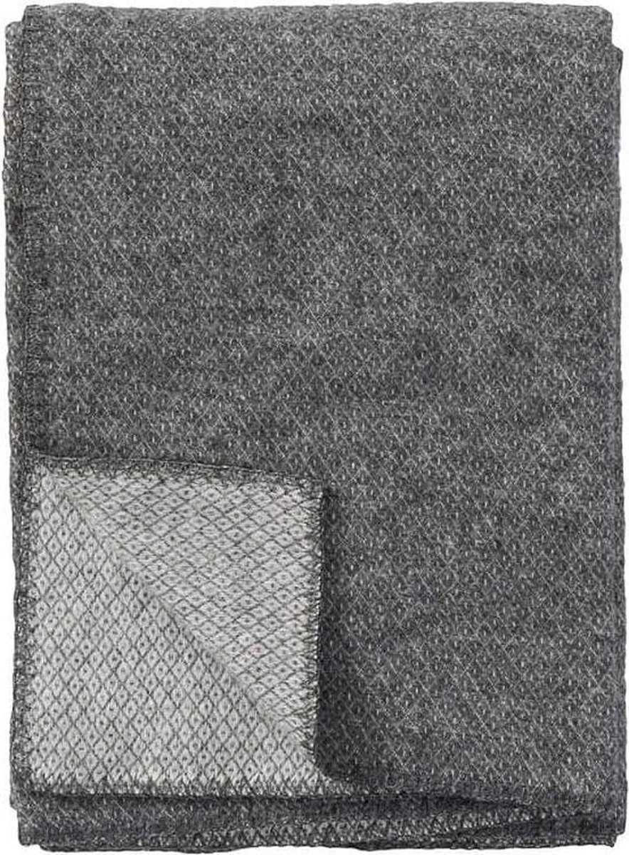 Klippan Yllefabrik Klippan - Peak - Plaid - Grey - Grijs - Wolwit - Zonder Franjes - 60% Merinowol - Eco Wol 4 Klippan Yllefabrik Klippan - Peak - Plaid - Grey - Grijs - Wolwit - Zonder Franjes - 60% Merinowol - Eco Wol - Afbeelding 2